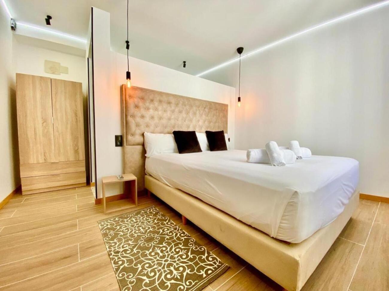 Royal Suites Madrid Exterior foto